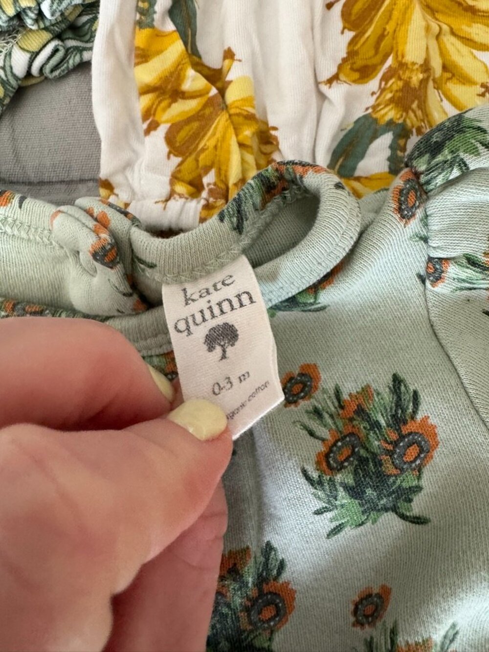 Kate Quinn - 0-3mo bundle of 3 rompers - Picture 2 of 2